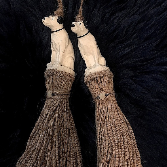 SOLD Handmade Tassel, Vintage RCA Dog - Picture 5 of 8